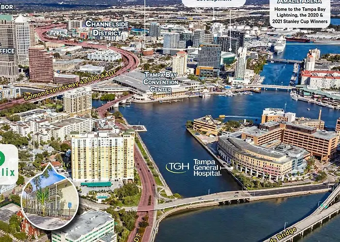 Cosy 3-Bedroom Downtown Walk To Convention Center